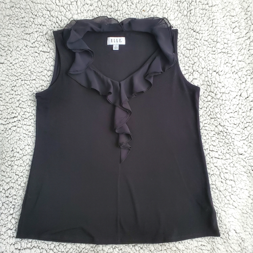 Elle sleeveless ruffled blouse
